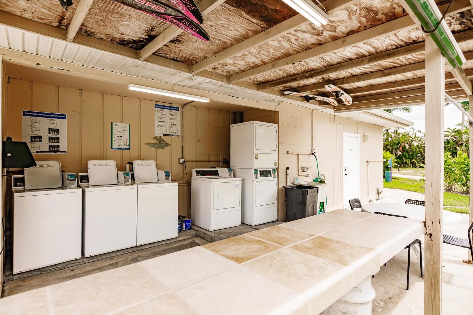 2 Bed Cottage With Pool, Close To Beach! Bbq Grills & Patio Fort Myers Exterior foto